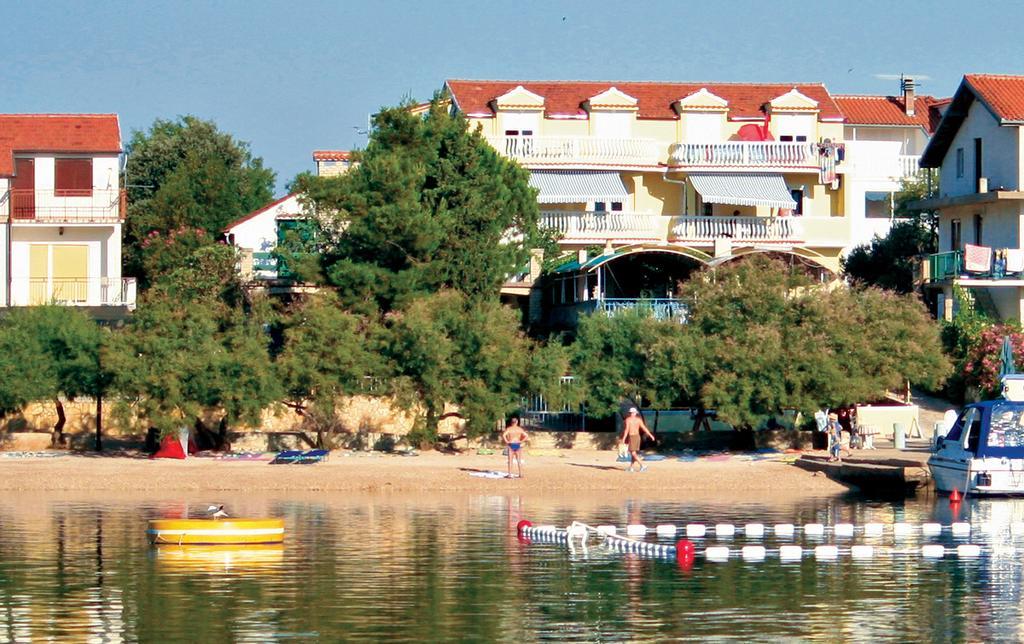 Apartmani Delfin Grebastica Exterior photo