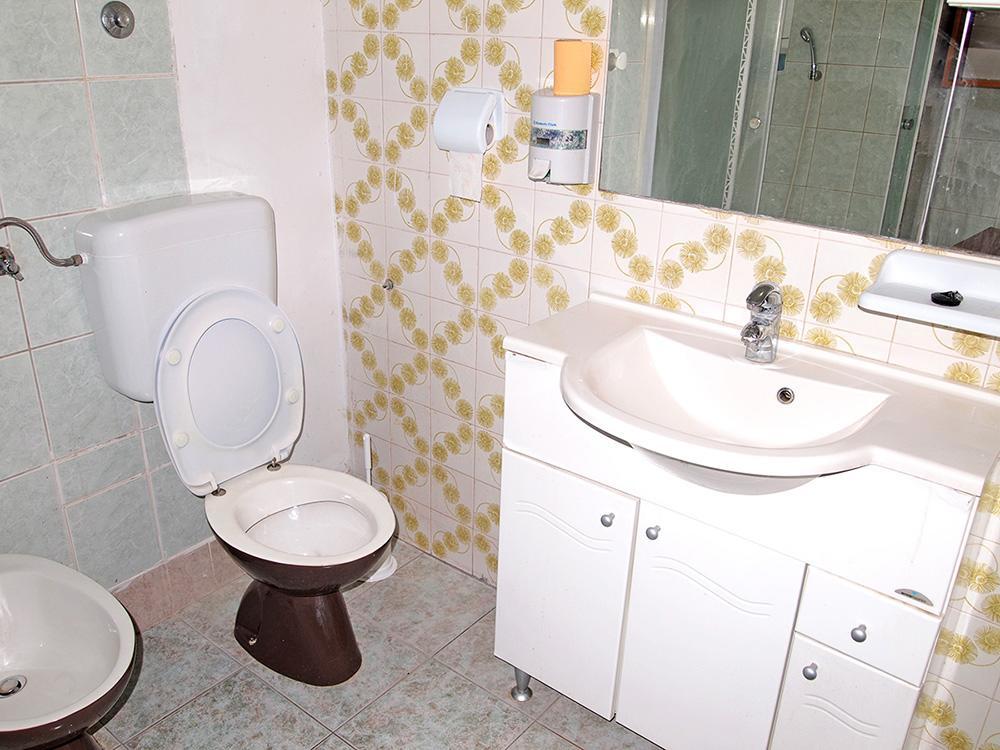 Apartmani Delfin Grebastica Exterior photo